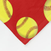 Personalisierter Softball bedeckt niedliche Fleecedecke (Ecke)
