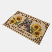 Personalisierter Sonnenblumen American Bully Hund Fußmatte (Schrägansicht)