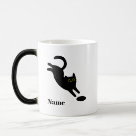 Personalisierter springender schwarzer Katzenname- Verwandlungstasse