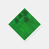 Personalisierter St. Patrick's Day Layered Shamroc Serviette (Ecke)