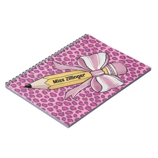 personalisierter Stift mit rosa und weißem Bug Notizblock (Linke Seite)