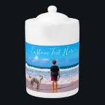 Personalisierter Teekessel und benutzerdefinierter<br><div class="desc">Benutzerdefinierte Foto- und Textposten - Ihr eigenes Design mit Begleiter - Personalisierte Familie / Freunde oder Persönliches Teapot Geschenk - Fügen Sie Ihr Foto und Text hinzu - Vergrössern und verschieben oder entfernen und ergänzen Sie Elemente / Text mit dem Anpassungs-Tool ! Wählen Sie / fügen Sie Ihren Lieblings-Schriftart /...</div>