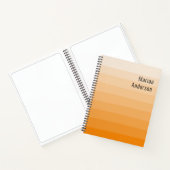 Personalisierter Text mit Orange-Wavy-Shades Notizblock (Innenseite)
