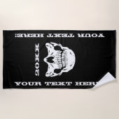 Personalisierter Text Schwarzer Schädel Halbfacema Strandtuch (Vorderseite)