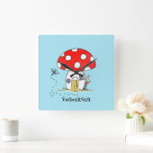 Personalisierter Toadstol, Elf & Dragonfly Quadratische Wanduhr (Zuhause)