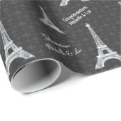 Personalisierter Turm Paris Eiffel auf Schwarzem Geschenkpapier (Rolleneckpunkt)