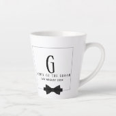 Personalisierter Vater der Groom Monogram Bow-Kraw Milchtasse (Rechts)