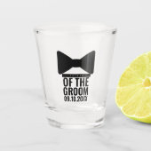 Personalisierter Vater des Groom-Hochzeitstags Schnapsglas (Vorderseite)