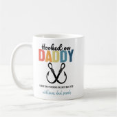 Personalisierter Vatertag |Hooked on Daddy Fishing Kaffeetasse (Links)