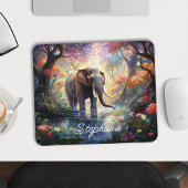 Personalisierter verzauberter Waldelefant Mousepad