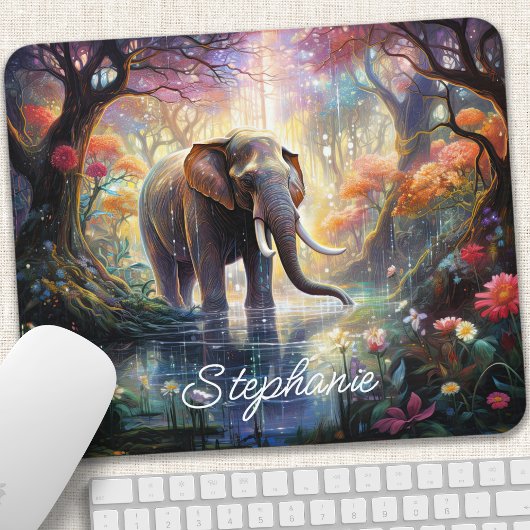 Personalisierter verzauberter Waldelefant Mousepad