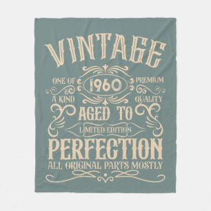 Personalisierter Vintager 65. Geburtstag Whiskey T Fleecedecke
