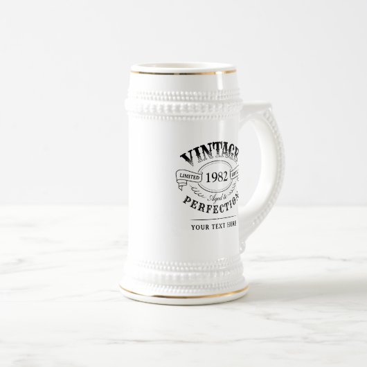 Personalisierter Vintager Geburtstag bis Vollendun Bierglas (VorderseiteRechts)