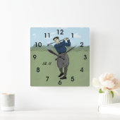 Personalisierter, Vintager Golfer, der seinen Clu Quadratische Wanduhr (Zuhause)