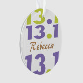 Personalisierter Vorder/Zurück 13,1 Halbmarathonlä Ornament (Vorderseite)