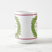 Personalisierter Weihnachtskranz Frohe Weihnachten Kaffeetasse (Mittel)