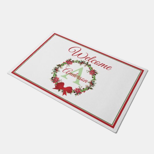 Personalisierter Weihnachtskranz Fußmatte (Schrägansicht)