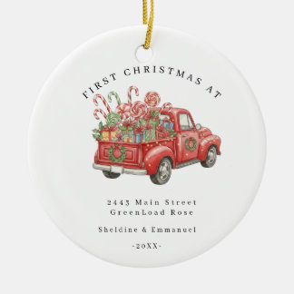 Personalisierter Weihnachtsschmuck für das neue Zu