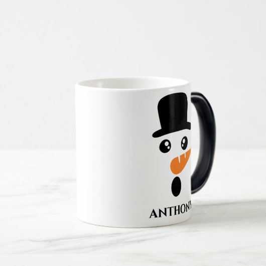 Personalisierter Weihnachtsschneemann mit Mütze. Verwandlungstasse (VorderseiteRechts)