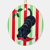 Personalisierter Weihnachtsschwarz-Labrador-Welpe Keramikornament (Links)