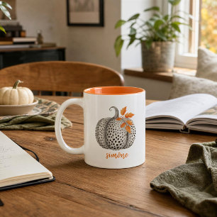 Personalisierter weißer Kürbis Elegantes Herbst Zweifarbige Tasse