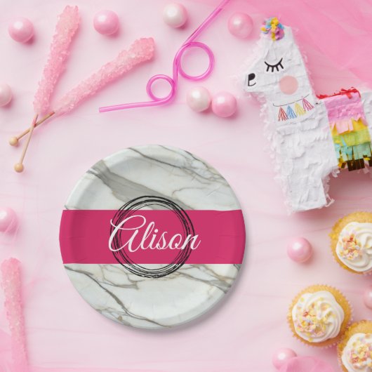 Personalisierter weißer Marmor fuchsienrosa Pappteller (Party)