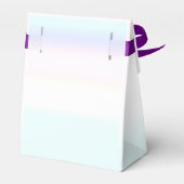 Personalisierter Whimsical Happy Birthday Unicorn Geschenkschachtel (Rückseite)