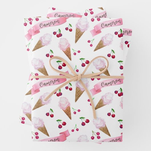 Personalisierter Whimsischer Kirscheis Creme Rosa Geschenkpapier Set (Beispiel)