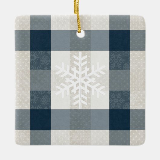 Personalisierter Winterschneeflocken Blauer Karier Keramikornament (Vorderseite)