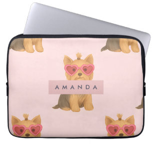 Personalisierter Yorkie Hund mit Herz-Sonnenbrille Laptopschutzhülle