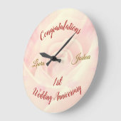 Personalisiertes 1. Hochzeitstag Große Wanduhr (Winkel)