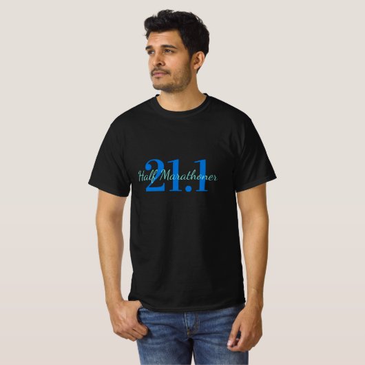 Personalisiertes 21.1 Halbmarathon-Runner-Geschenk T-Shirt (Vorne ganz)