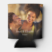 Personalisiertes 2-Foto-Skriptname Datum Dosenkühler (Vorderseite)