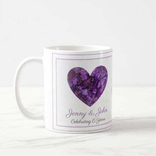 personalisiertes 6. Hochzeitstag lila Herz Kaffeetasse (Links)