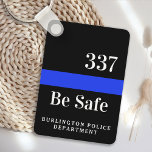 Personalisiertes Abzeichen des Polizeibeamten # Th Schlüsselanhänger<br><div class="desc">Wenn Sie ein personalisiertes und nachdenkliches Geschenk für einen Polizeibeamten in Ihrem Leben suchen, dann schauen Sie sich nur unsere maßgeschneiderten Polizeigeschenke an. Unser dünner blauer Schlüsselanhänger ist ein modernes und stilvolles Accessoire, auf das jeder Strafverfolgungsbeamte stolz sein könnte. Die hellblaue Färbung des Schlüsselanhängers erinnert an das traditionelle Polizeiblau, was...</div>