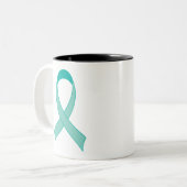 Personalisiertes aquamarines Band-T-Shirt Geschenk Zweifarbige Tasse (Vorderseite Links)