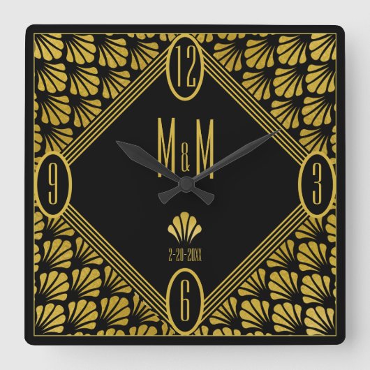 Personalisiertes Art Deco Lüftermuster Monogramm Quadratische Wanduhr (Vorderseite)