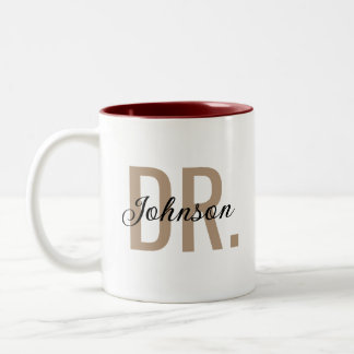 Personalisiertes Arztnamen-Geschenk für Fachperson Zweifarbige Tasse