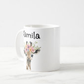 Personalisiertes Baby Giraffe mit Blumenkranz Kaffeetasse (Vorderseite Links)