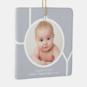 Personalisiertes Baby's First Christmas Foto Keramikornament (Rechts)