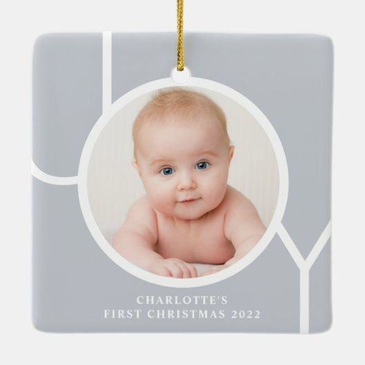 Personalisiertes Baby's First Christmas Foto Keramikornament (Rückseite)