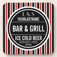 Personalisiertes Bar und Grill-Schwarz-weißes Rot