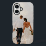 Personalisiertes benutzerdefiniertes Foto iPhone 16 Hülle<br><div class="desc">Machen Sie Ihre glücklichsten Erinnerungen zu einem personalisierten iPhone-Gehäuse. Ein einzigartiges Geschenk,  das Sie Ihrem Foto und Namen hinzufügen können,  um es zu Ihrem eigenen zu machen. Es ist ein phantastisches Geschenk für die Neuvermählten.</div>