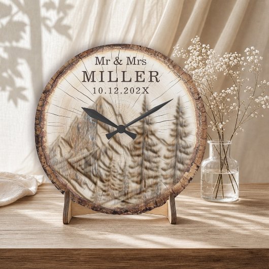Personalisiertes Bergwald-Paar Große Wanduhr