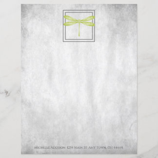 Personalisiertes Blatt für die grüne Libelle