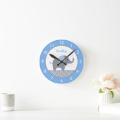 Personalisiertes Blau und Graue Elephant Kinderzim Runde Wanduhr (Zuhause)