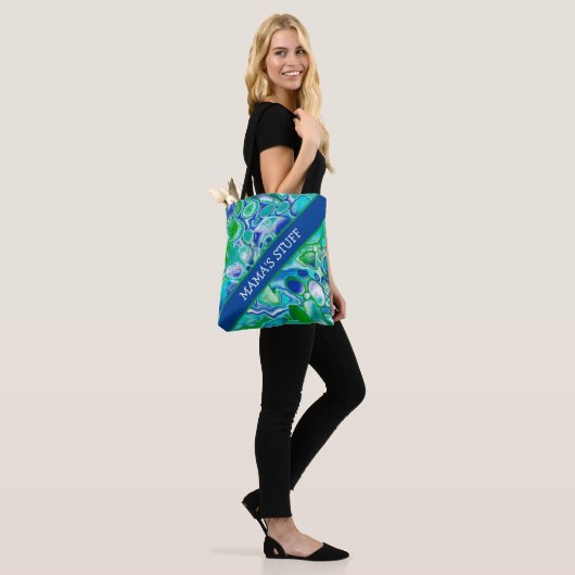 Personalisiertes Blau und grüne Marmorflüssigkeit Tasche (Am Model)