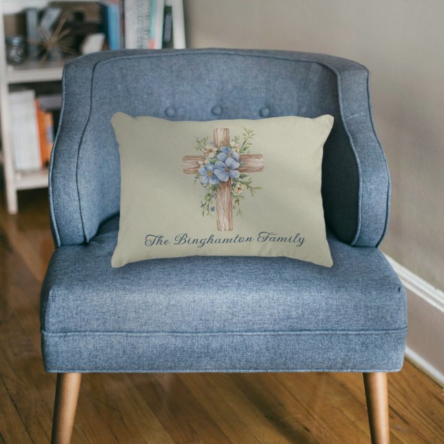 Personalisiertes blaues Blumenkreuz Dekokissen (Watercolor Blue Floral Cross Personalized Accent Pillow)