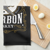 Personalisiertes Bourbon Vintag Guns Whiskey-Label Geschirrtuch (Viertel Falte)
