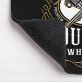 Personalisiertes Bourbon Vintag Guns Whiskey-Label Mousepad (Ecke)